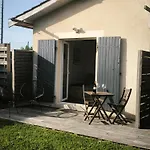 Calme Proche De Bordeaux Avec Petit-dejeuner *